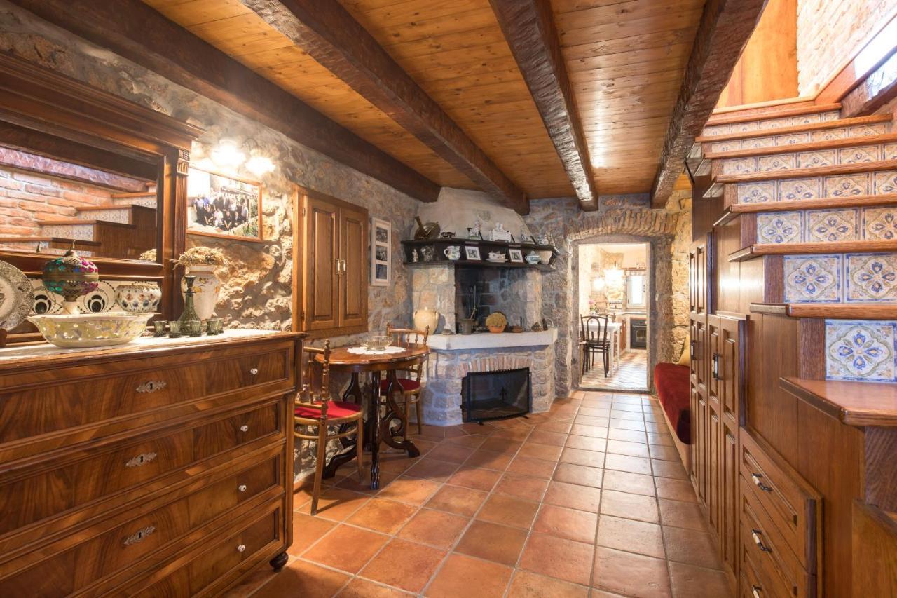 Holiday Home Bozanic فربنيك المظهر الخارجي الصورة